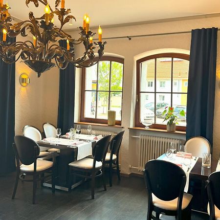 Gasthaus Lamm Neuenstadt am Kocher Exterior foto